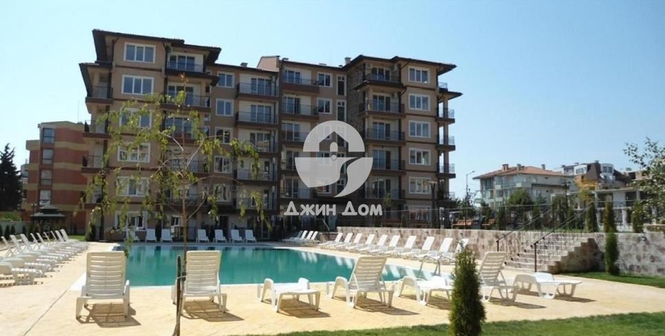 Двустаен апартамент с ГЛЕДКА МОРЕ в к-с Лайфстайл 3, с. Равда - 0