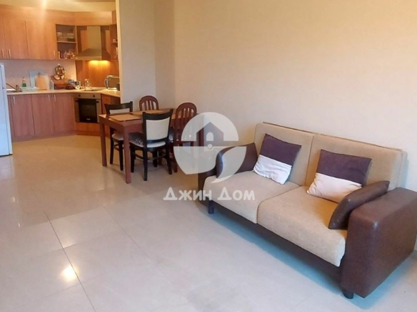 Просторен обзаведен двустаен апартамент в к-с „Сънфлауър“,Слънчев бряг - 0