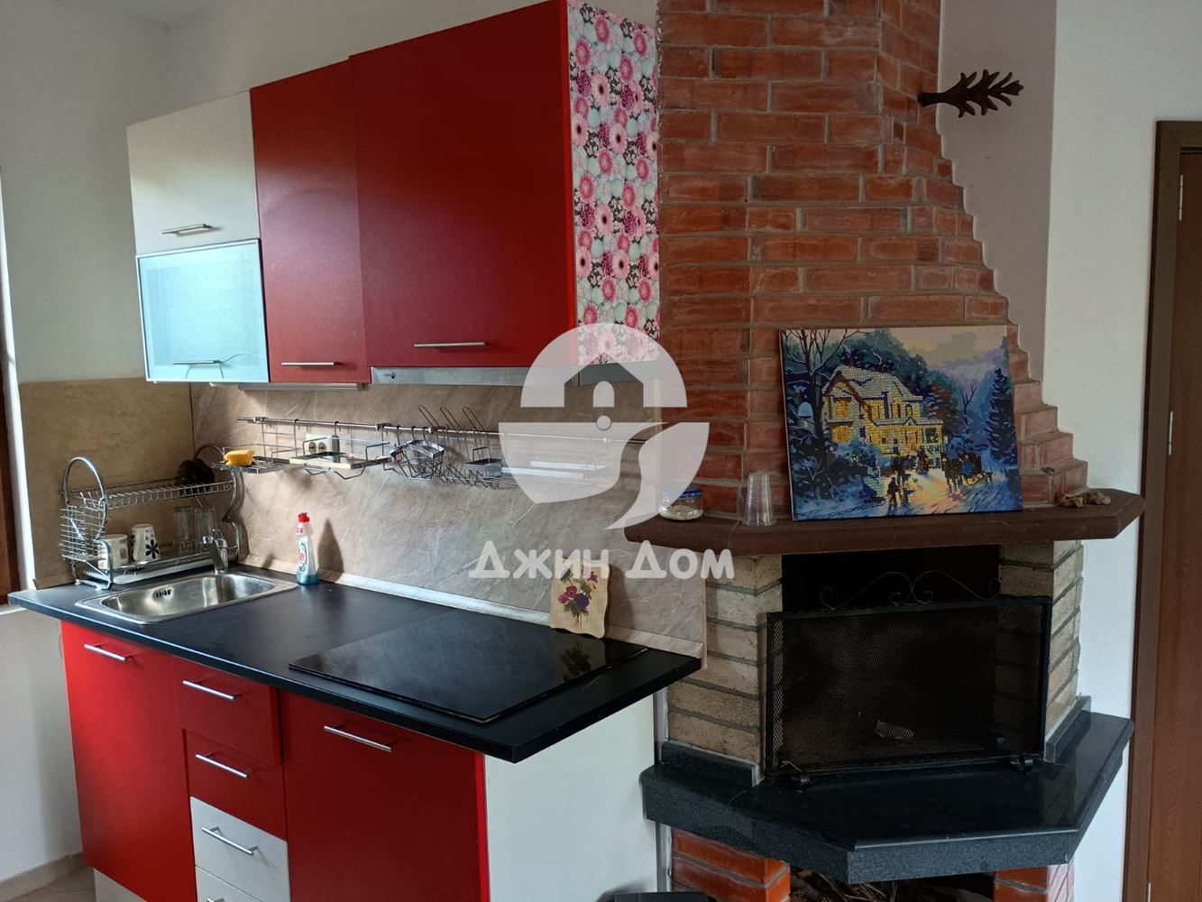 Двуетажна къща с двор в с. Александрово, общ. Поморие - 0