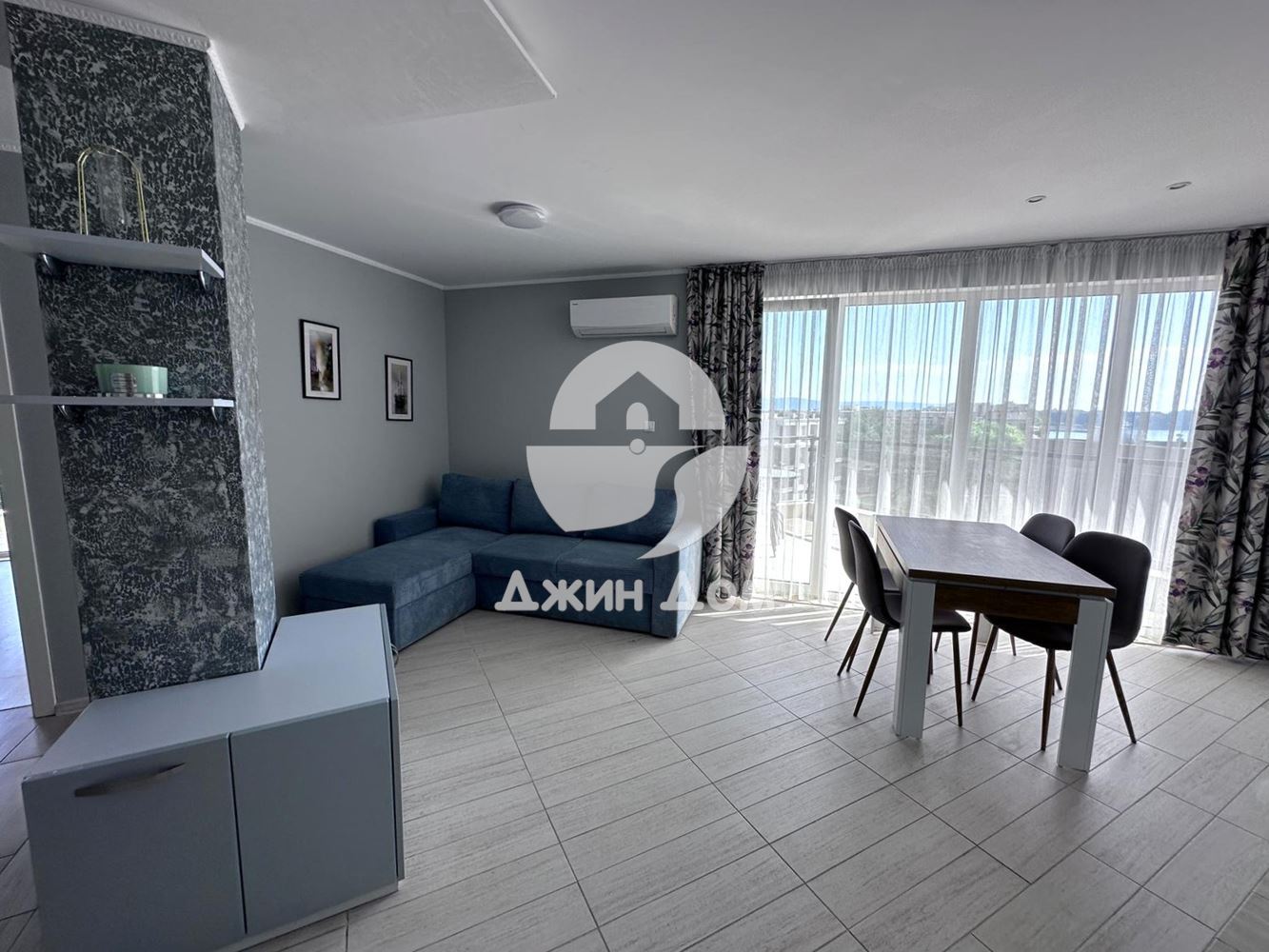 Двустаен апартамент с ГЛЕДКА МОРЕ в к-с „Омега Резорт“, с. Равда - 0