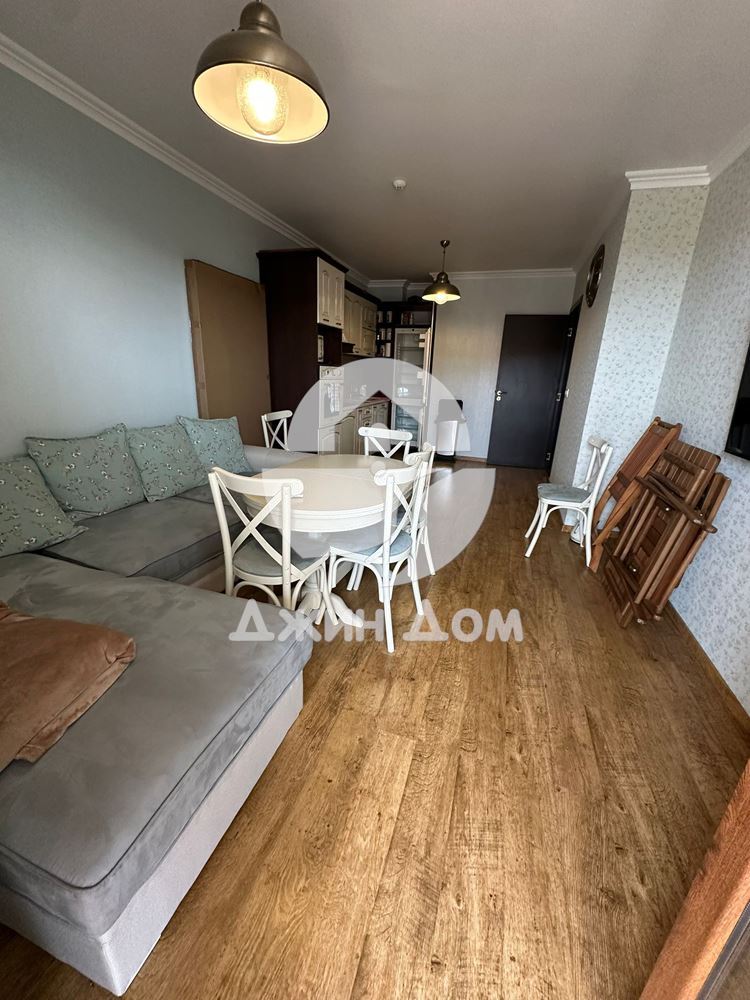 Просторен обзаведен двустаен апартамент в к-с Олимп, гр. Свети Влас - 0