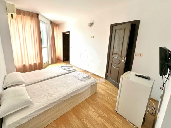 Просторен двустаен апартамент в к-с „Ванила Гардън“, к.к. Слънчев бряг - 0