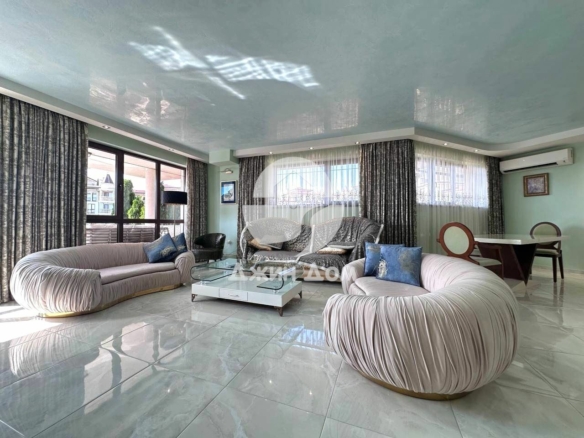 Просторен луксозен тристаен апартамент в к-с Посейдон, гр. Несебър - 0