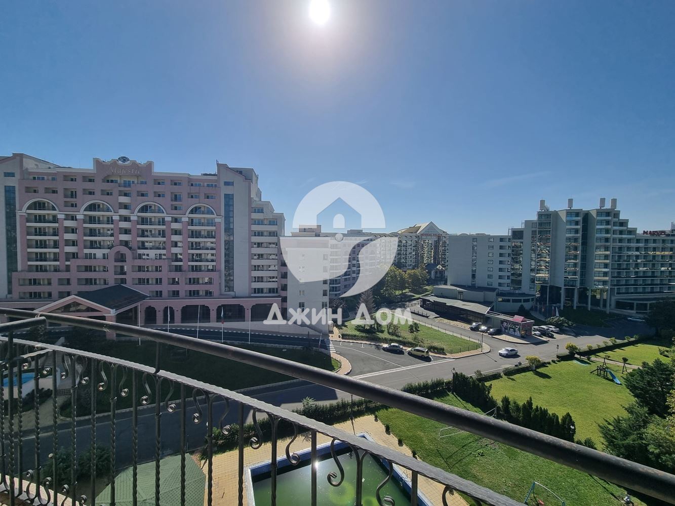 Просторен двустаен апартамент в к-с „Посейдон“, к.к Слънчев бряг - 0