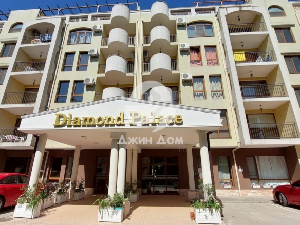 Двустаен апартамент в к-с „Диамант Палас“, к.к. Слънчев бряг - 0