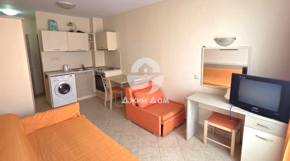 Обзаведен едностаен апартамент в к-с „Роял Сън“, к.к. Слънчев бряг - 0