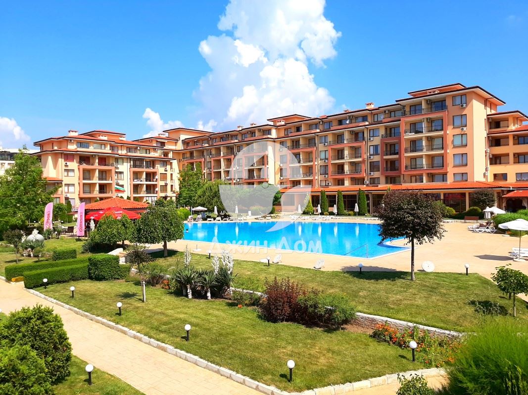 Двустаен апартамент в к-с „Меджик Дриймс“, гр. Свети Влас - 0