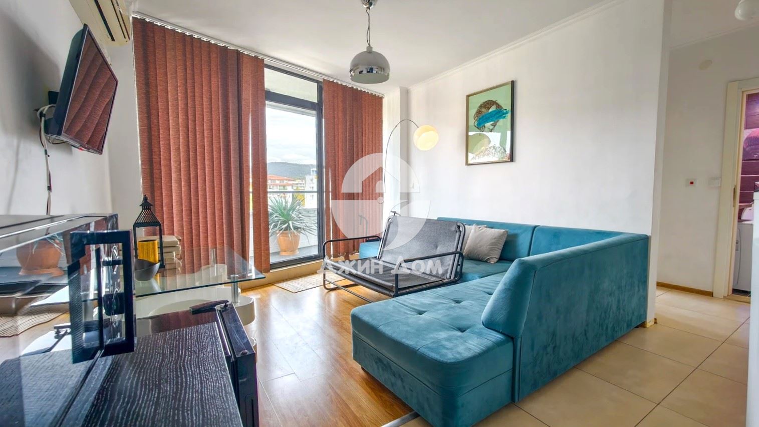 Двустаен апартамент в к-с „Бумеранг Резиденс“, к.к. Слънчев бряг - 0