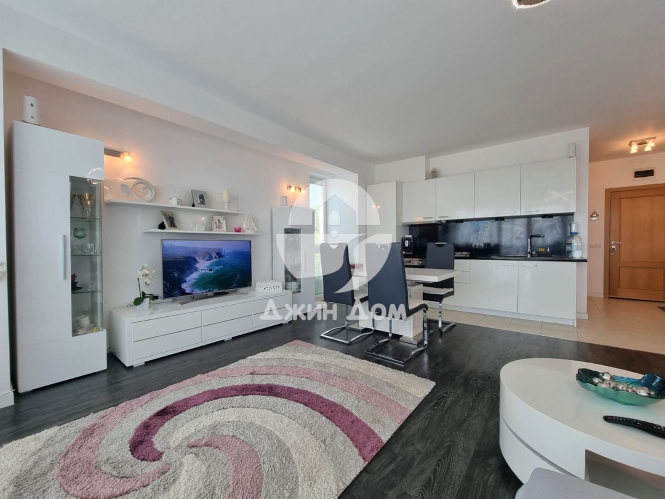 Двустаен апартамент с ГЛЕДКА МОРЕ в к-с Шато Панорама, с. Кошарица - 0