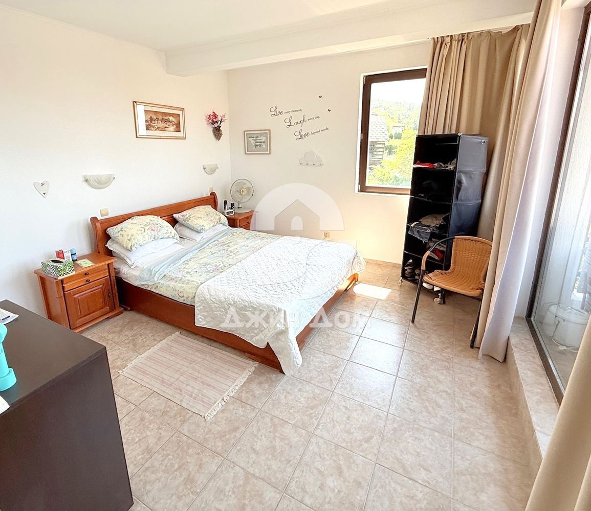 Просторна двуетажна къща в к-с „Бей Вю Вилас“, с. Кошарица - 0