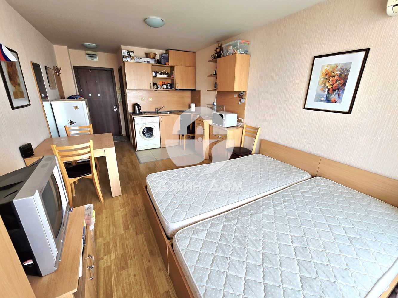 Едностаен апартамент с НИСКА ТАКСА в к-с „Виго“, гр. Несебър - 0