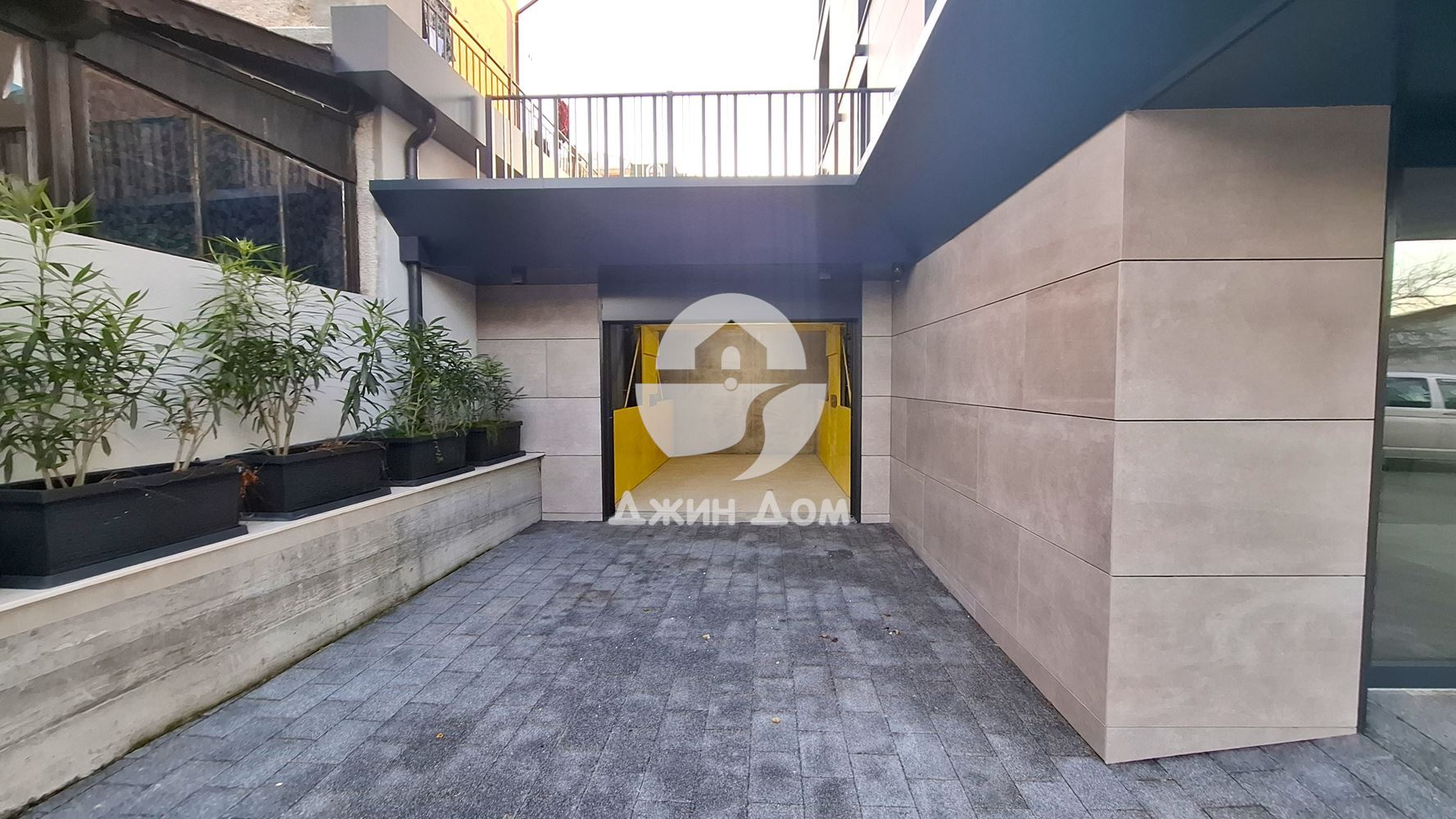 Просторен двустаен апартамент с ГЛЕДКА МОРЕ, гр. Несебър - 0