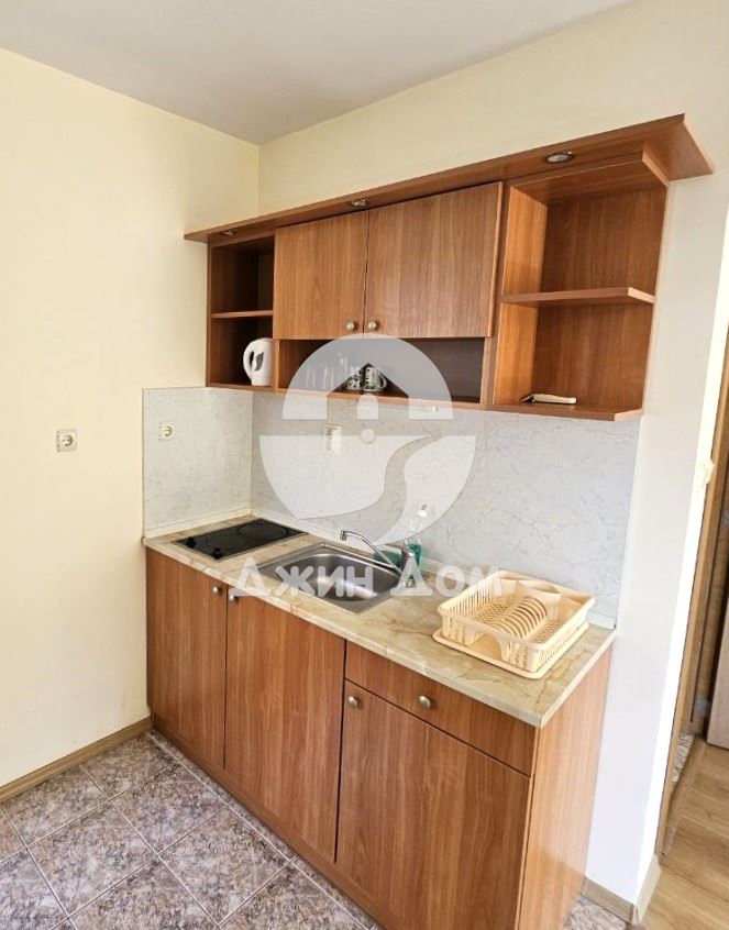 Просторен двустаен апартамент в к-с „Амелия”, к.к. Слънчев бряг - 0