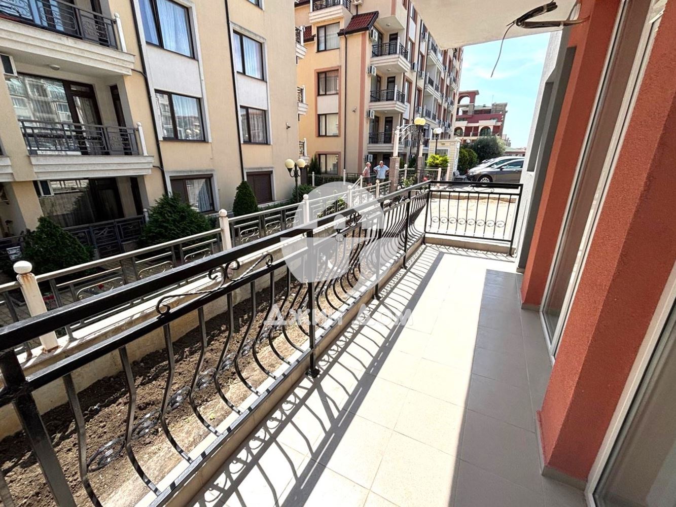 Просторен двустаен апартамент БЕЗ ТАКСА ПОДДРЪЖКА в к-с „Вила Венеция“, гр. Свети Влас - 0