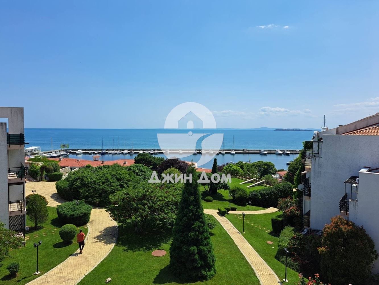 Двустаен апартамент с ПАНОРАМА МОРЕ в к-с Диамант, гр. Свети Влас - 0