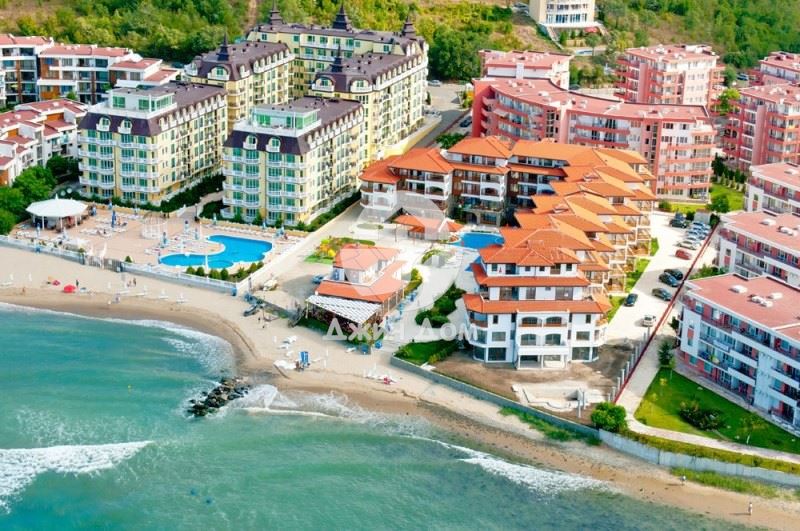 Двустаен апартамент с ПАНОРАМA МОРЕ в к-с „Талияна Бийч“, к.к. Елените - 0