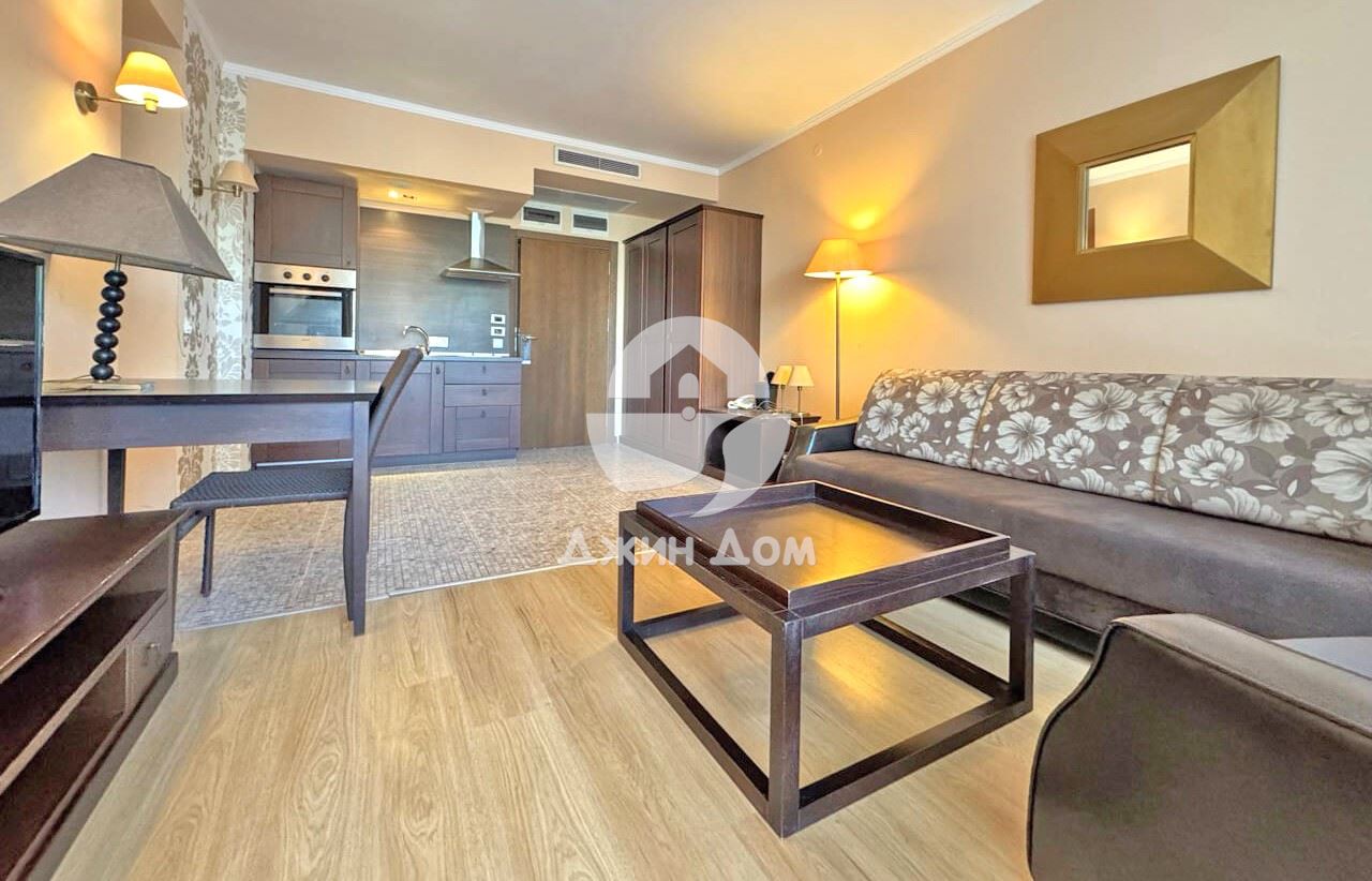 Стилен двустаен апартамент в к-с „Барсело Роял Бийч“, к.к.Слънчев бряг - 0