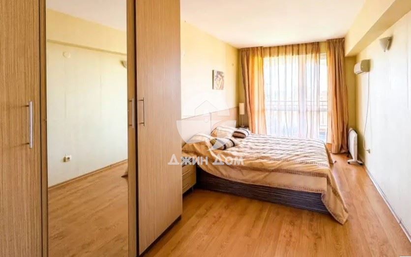 Двустаен апартамент с ГЛЕДКА МОРЕ в к-с „Рутланд Бийч 1“, с. Равда - 0