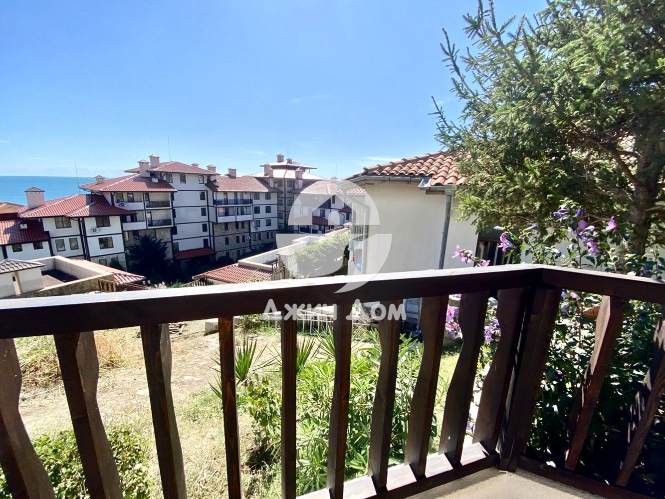 Тристаен апартамент с ГЛЕДКА МОРЕ в Сън Коуст Резорт, гр. Свети Влас - 0