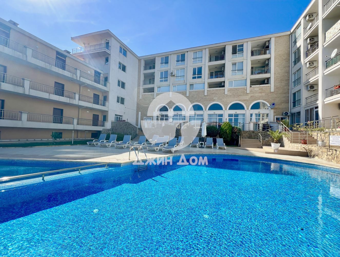 Тристаен апартамент в к-с „Галатея Резорт“, гр. Свети Влас - 0