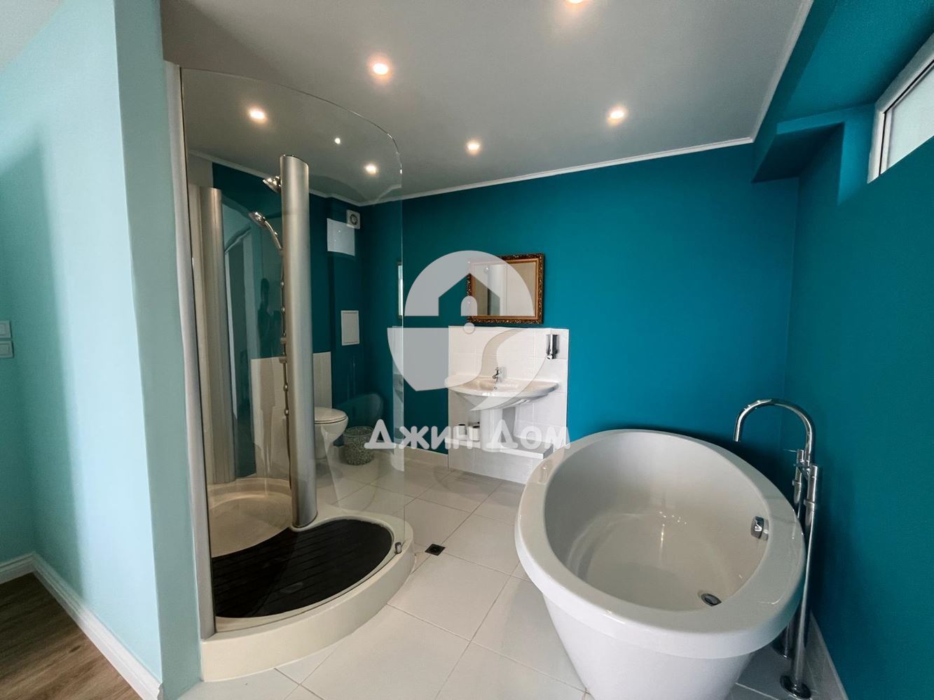 Многостаен апартамент с ГЛЕДКА МОРЕ в к-с Соло 1, гр. Свети Влас - 0