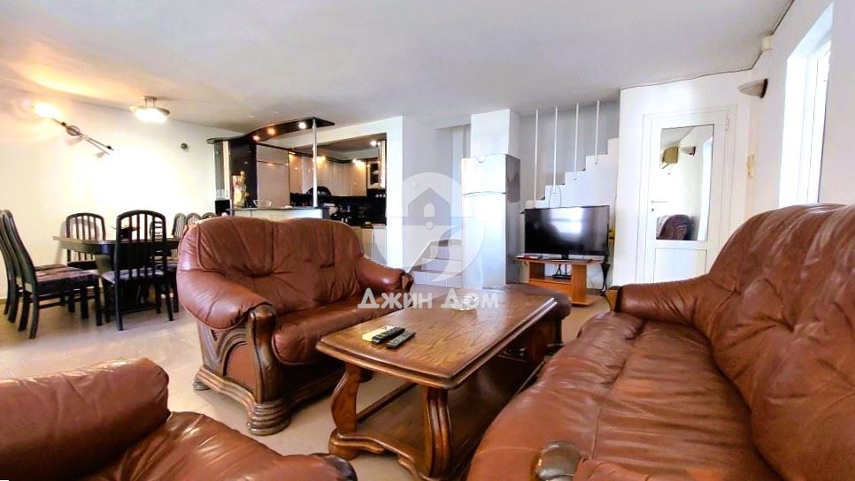 Двуетажна къща на ПЪРВА ЛИНИЯ МОРЕ с ПАНОРАМА МОРЕ в Свети Влас - 0