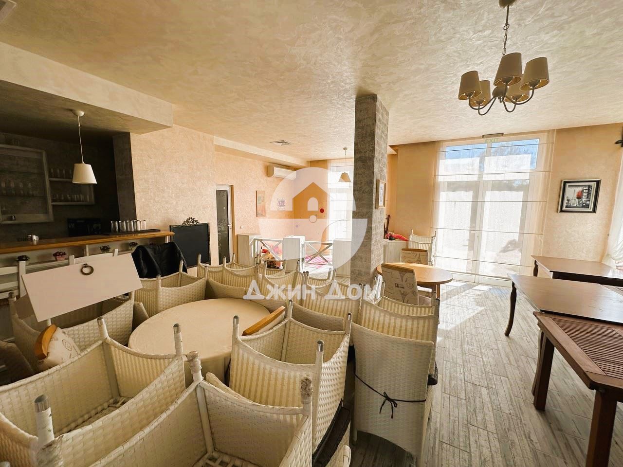 Оборудван ресторант в к-с Вип Зона, к.к. Слънчев бряг - 0