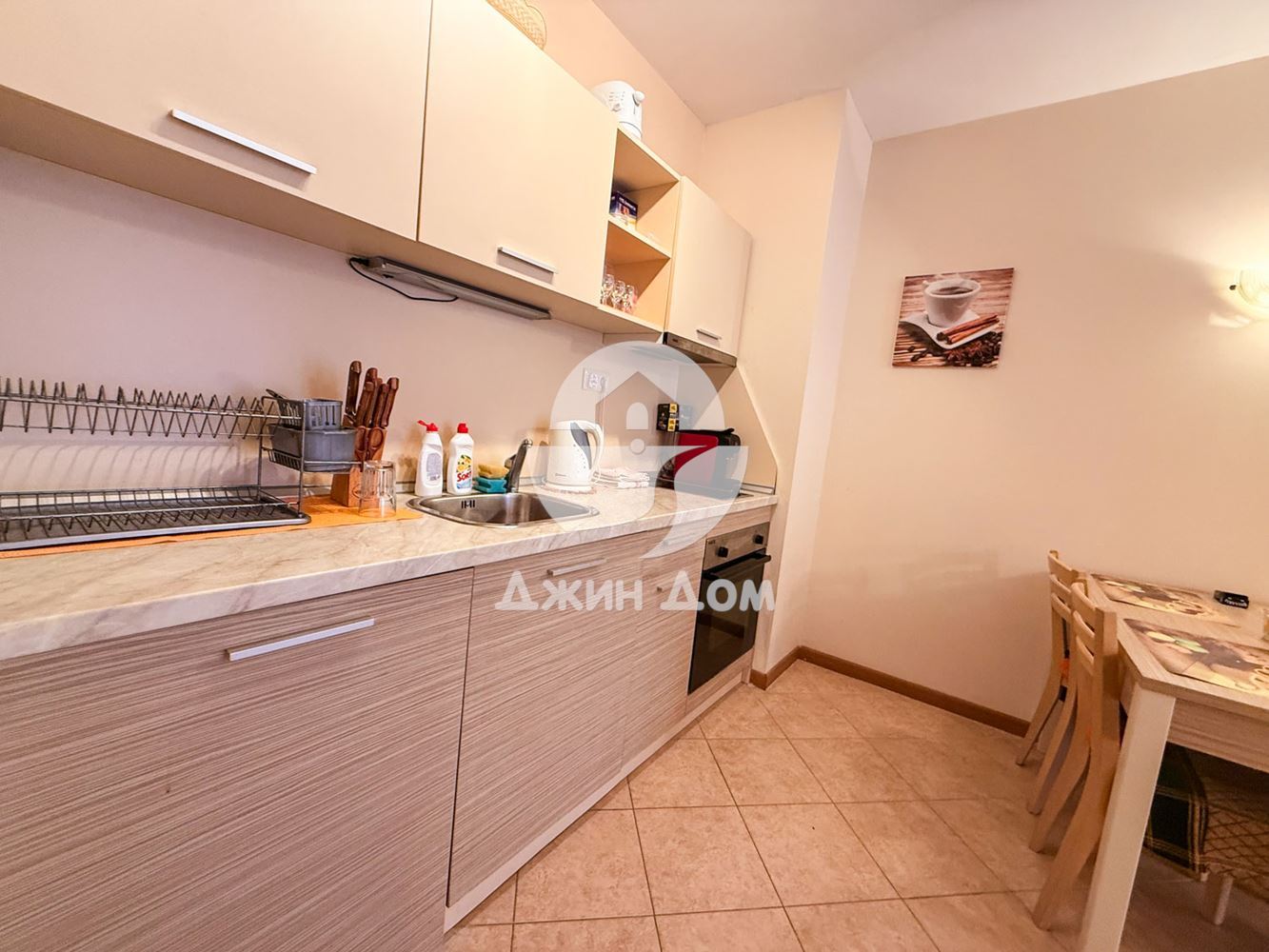 Просторен двустаен апартамент в к-с „Роял Сън“, к.к. Слънчев бряг - 0