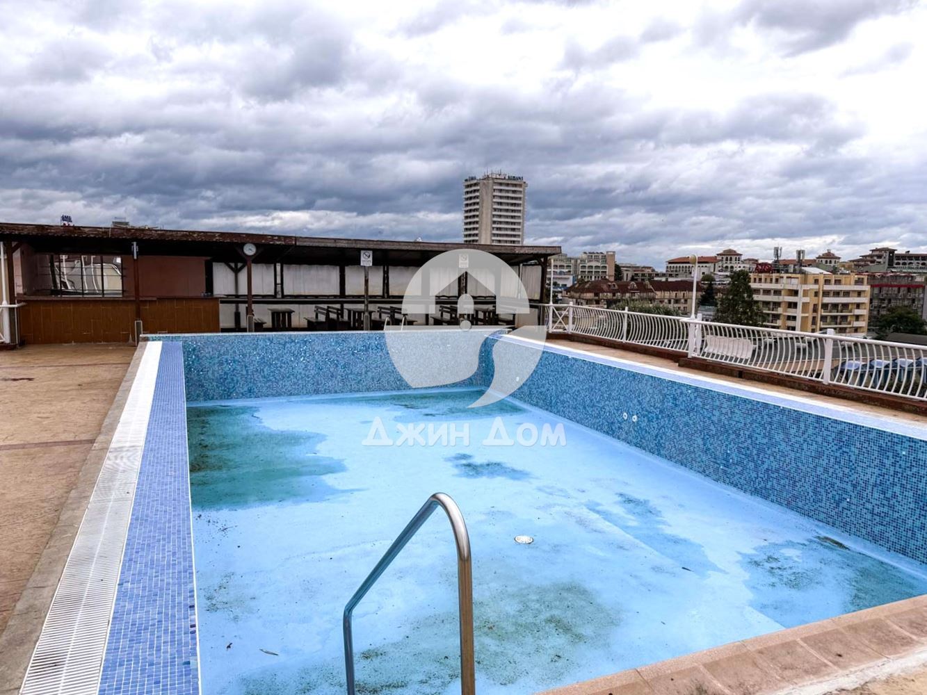 Просторен двустаен апартамент в к-с „Барко дел Сол“, к.к. Слънчев бряг - 0