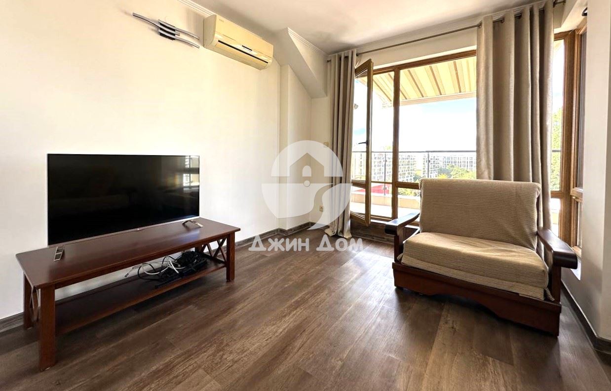 Просторен двустаен апартамент в к-с „Тарантула“, к.к. Слънчев бряг - 0