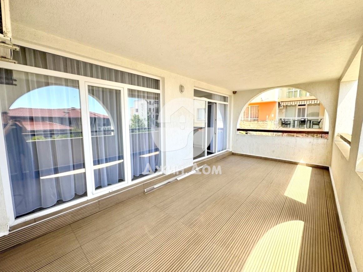 Тристаен апартамент с ГЛЕДКА МОРЕ в к-с „Мери Мар“, гр. Свети Влас - 0