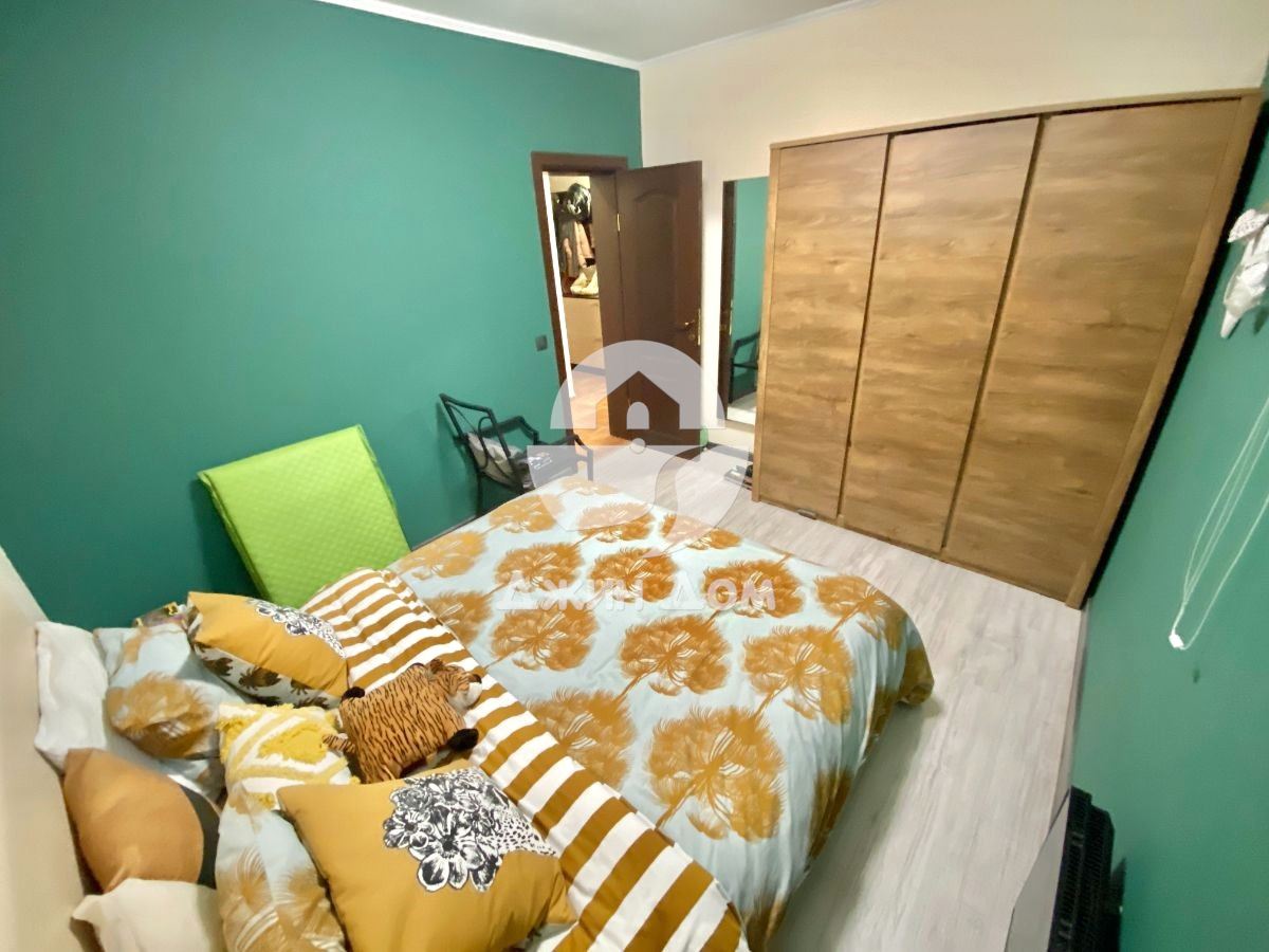 Четиристаен апартамент в жилищна сграда с ГЛЕДКА МОРЕ, гр. Свети Влас - 0