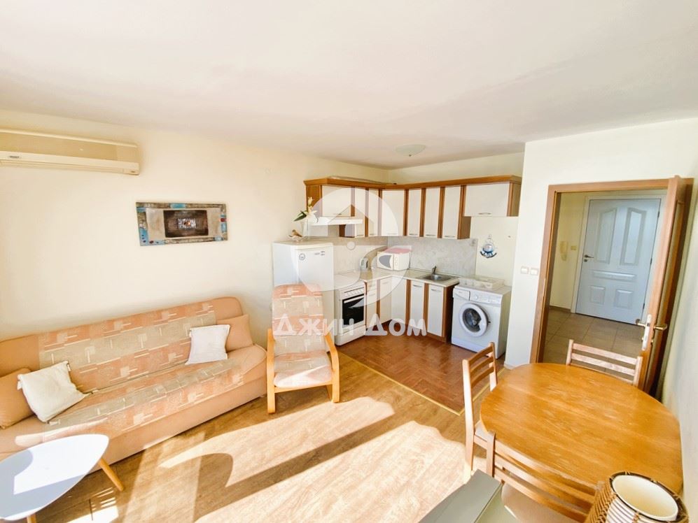 Апартамент с ПАНОРАМА МОРЕ и ПЛАНИНА в Привилидж Форт Бийч, Елените - 0