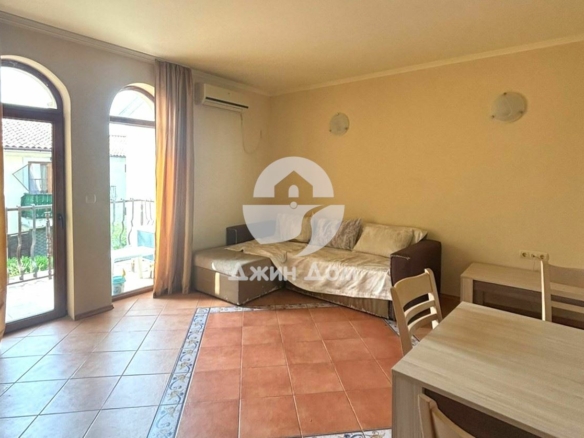 Двустаен апартамент в к-с „Вила Романа“, к.к. Елените - 0