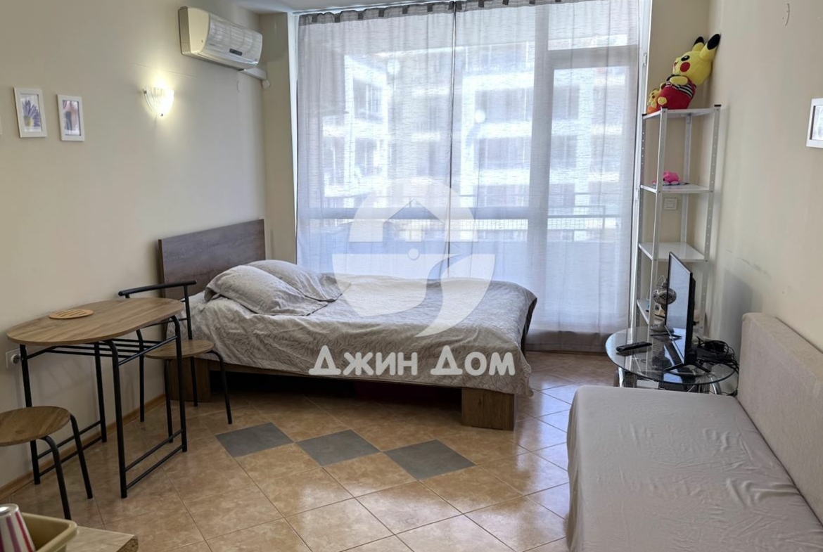 Едностаен апартамент в НИСКА ТАКСА в к-с Сънсет Бийч 2, к.к. Сл. бряг - 0