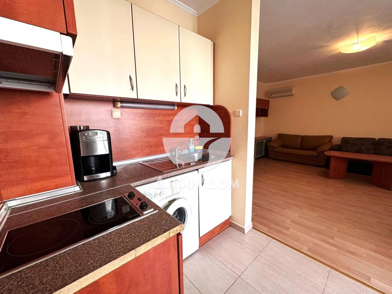 Двустаен апартамент в к-с „Съни Форт“, к.к. Слънчев бряг - 0