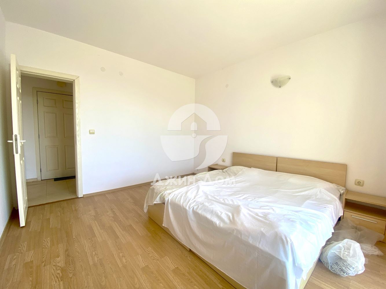 Двустаен апартамент с ГЛЕДКА МОРЕ в к-с Свети Никола, гр. Свети Влас - 0