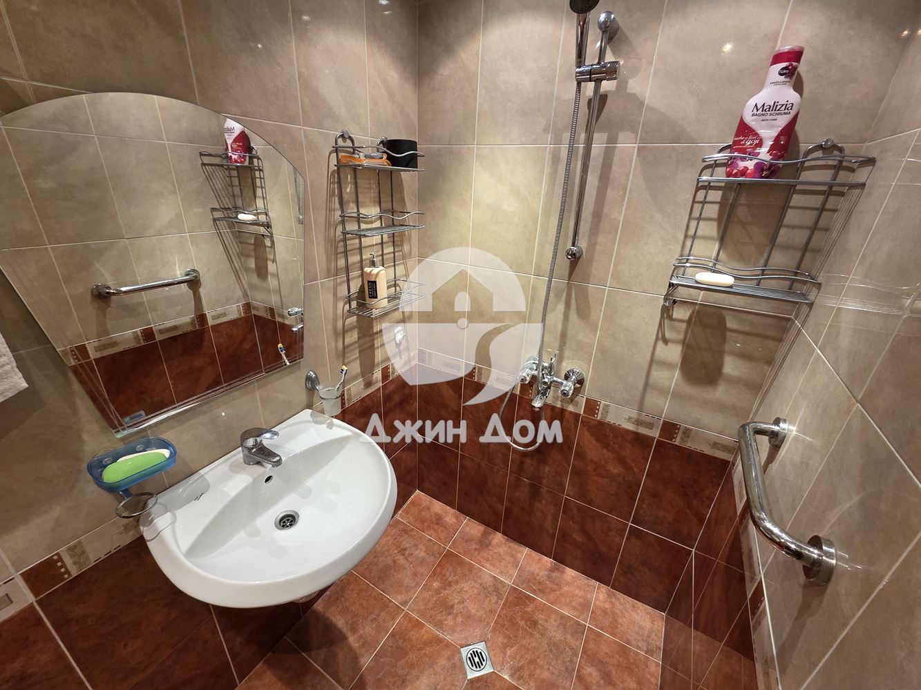 Четиристаен апартамент с ПАНОРАМА МОРЕ в жилищна сграда, гр.Свети Влас - 0