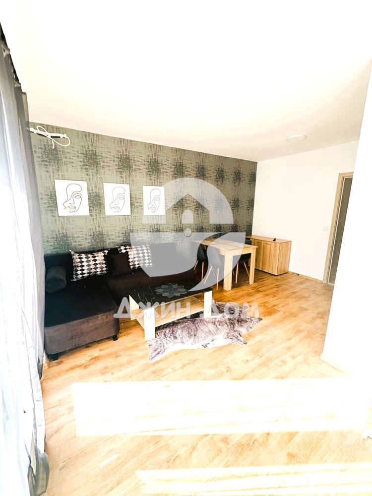 Просторен двустаен апартамент в к-с Съни Дей 6, к.к. Слънчев бряг - 0