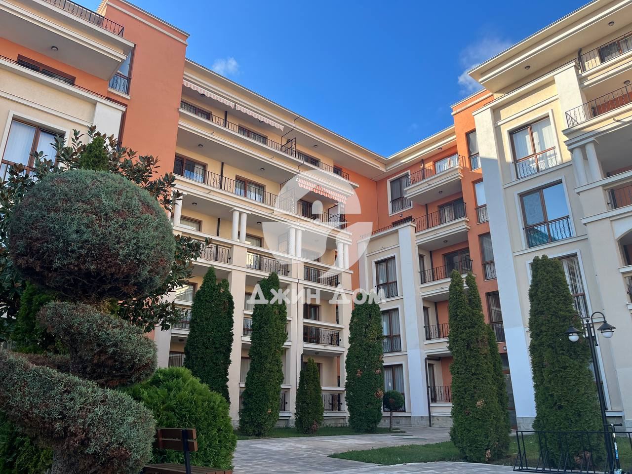 Едностаен апартамент в к-с “Престиж Форт Бийч”, гр. Свети Влас - 0