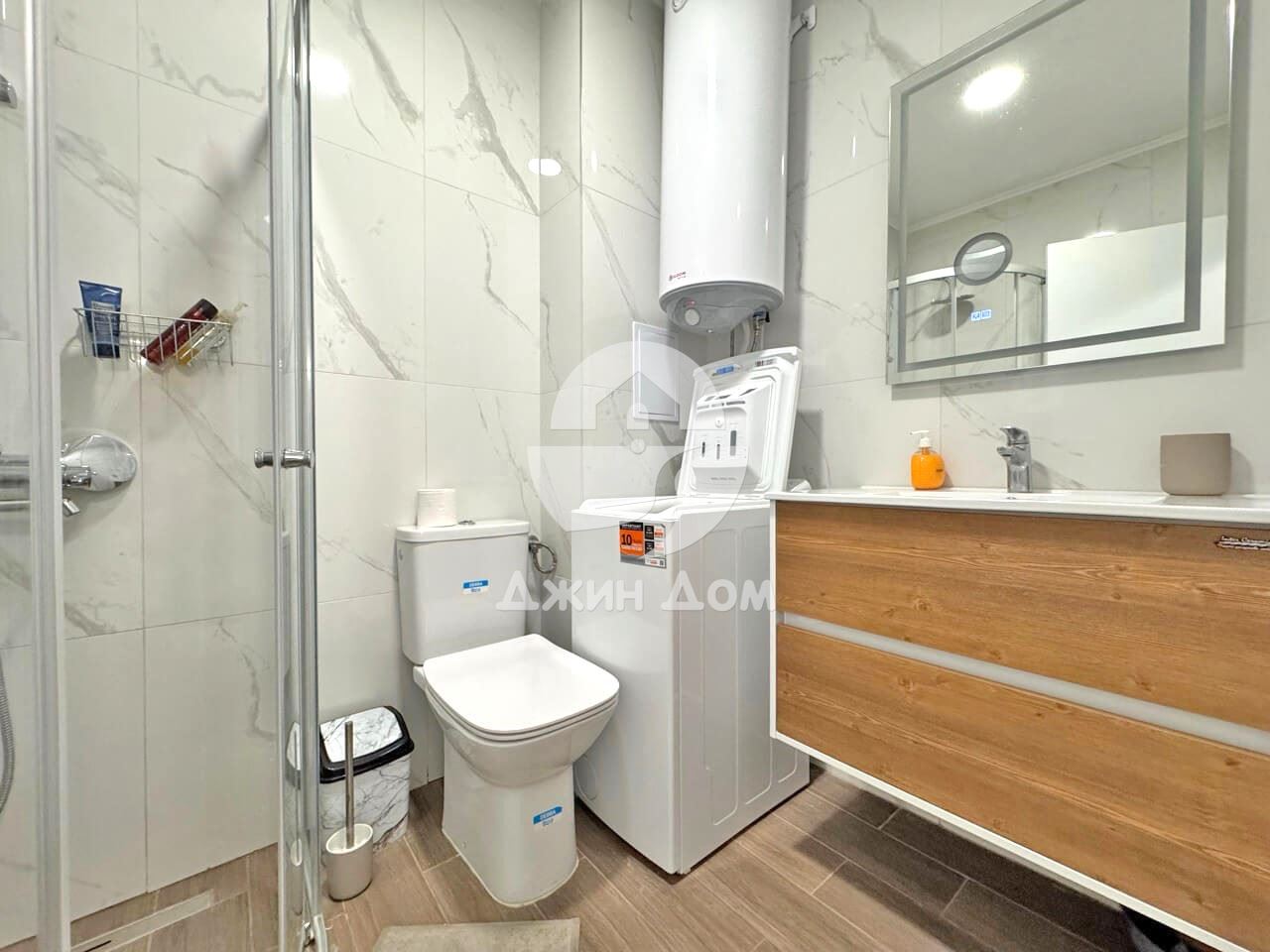 Стилен двустаен апартамент с ГЛЕДКА ПЛАНИНА в к-с „Доменико“, Сл. бряг - 0