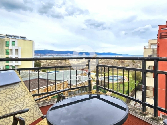 Двустаен апартамент с ГЛЕДКА МОРЕ в к-с „Нобел“, к.к. Слънчев бряг - 0