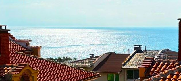 Тристаен апартамент с ПАНОРАМА МОРЕ в к-с „Кентавър“, гр. Свети Влас - 0