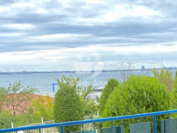 Двуетажна къща с ФРОНТАЛНА ГЛЕДКА МОРЕ в к-с „Ривиера“, гр. Свети Влас - 0