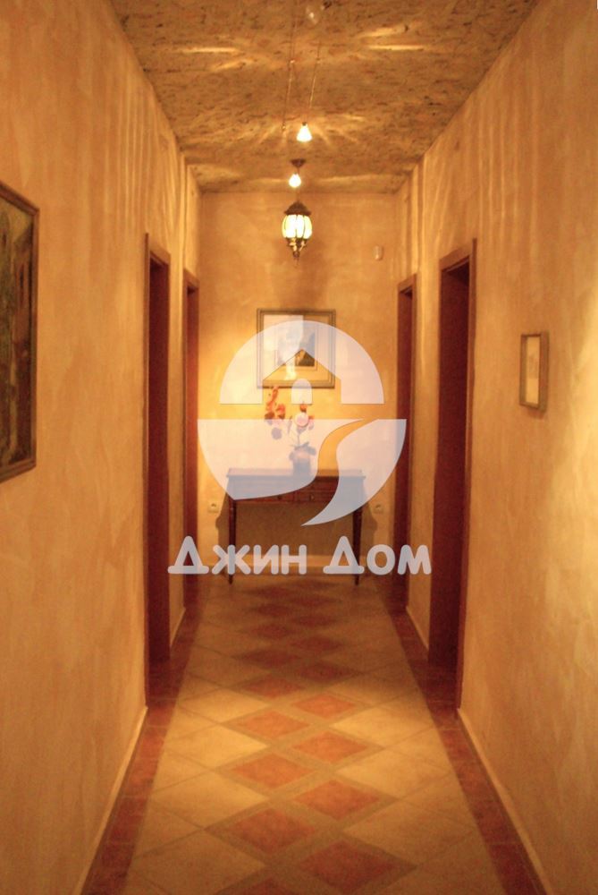 Хотел „Тропикана“ с ресторант и ГЛЕДКА МОРЕ в с. Равда - 0