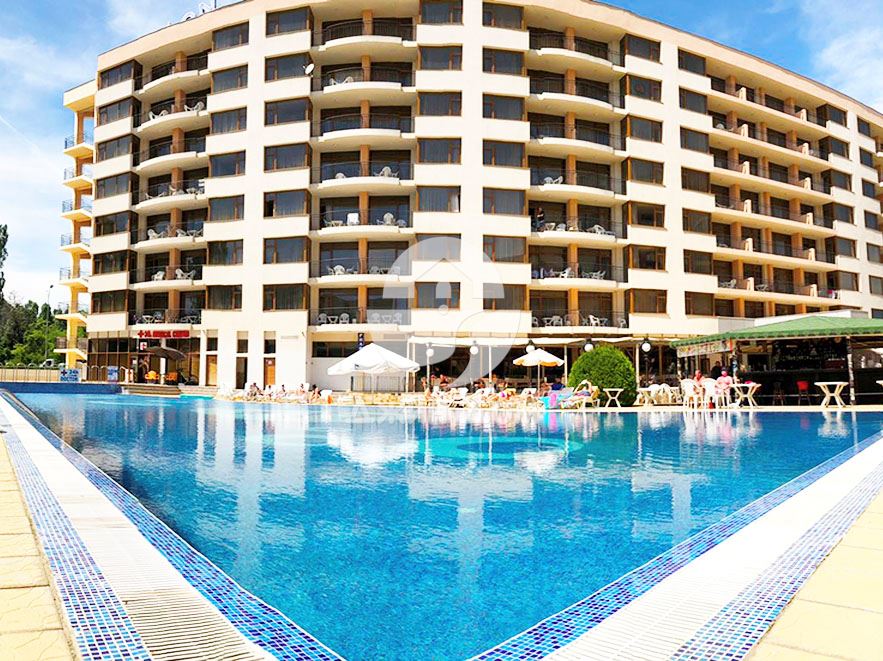 Просторен двустаен апартамент в к-с „Посейдон“, к.к Слънчев бряг - 0