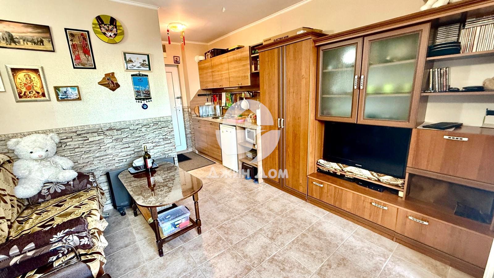 Едностаен апартамент с ПАНОРАМА МОРЕ в к-с „Анна Марина“, Свети Влас - 0