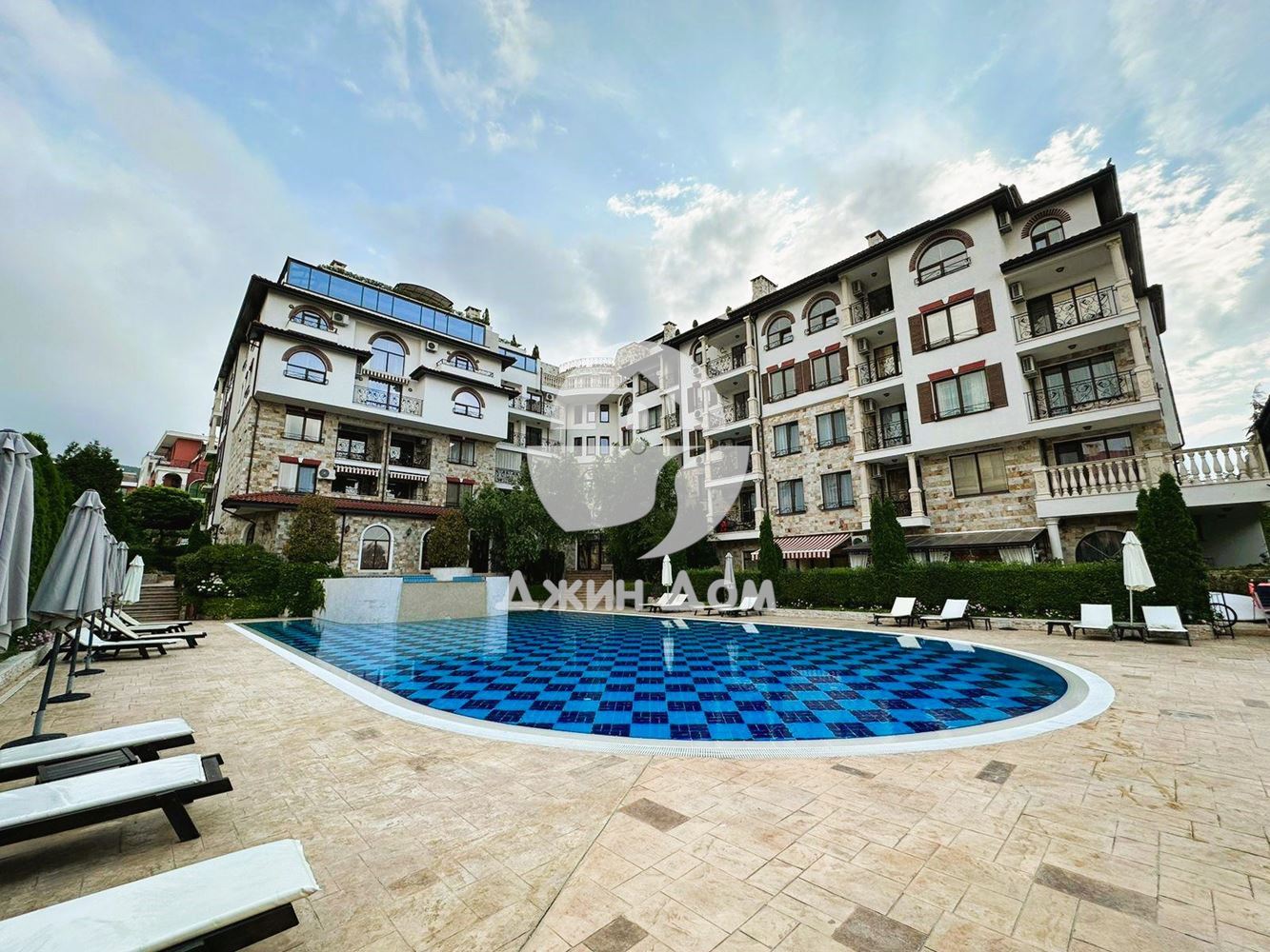 Луксозен тристаен мезонет в к-с Артур, гр. Свети Влас - 0