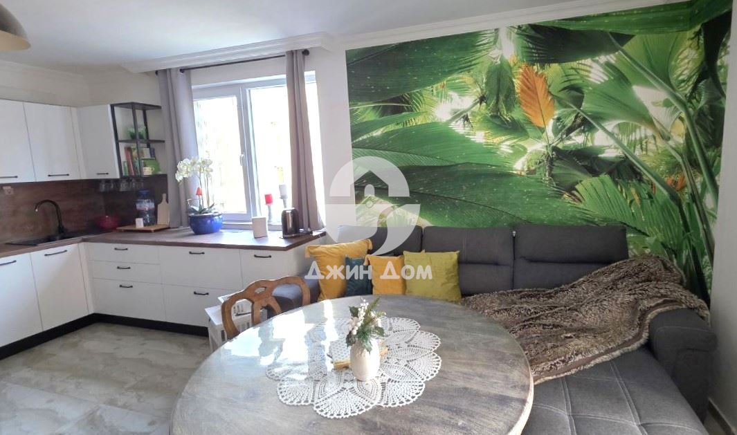 Просторен тристаен апартамент в к-с Магнолия Резиденс 6, Слънчев бряг - 0