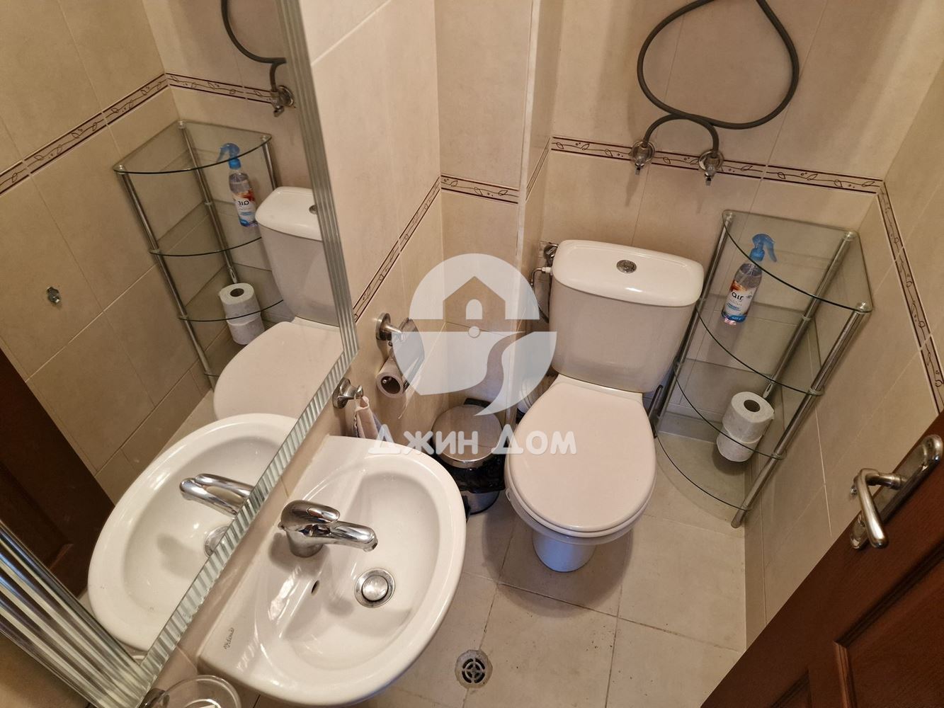 Тристаен апартамент в к-с “Бей Вю Вилас“, с. Кошарица - 0